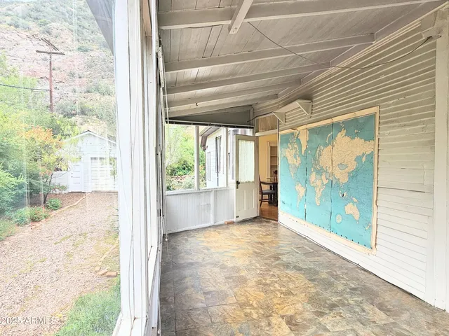 a view of a entrance door of the house