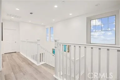 a view of entryway with white walls