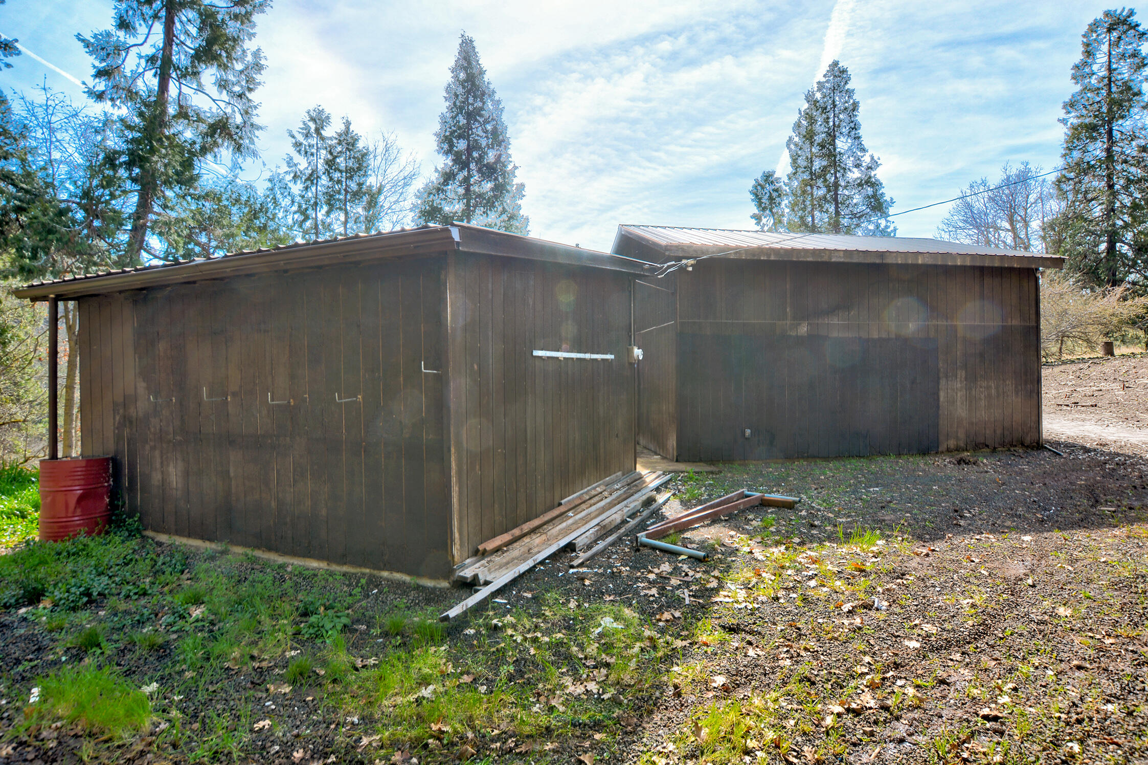 5492 Highway 227 Trail, OR 97541 - Photo 35 of 57