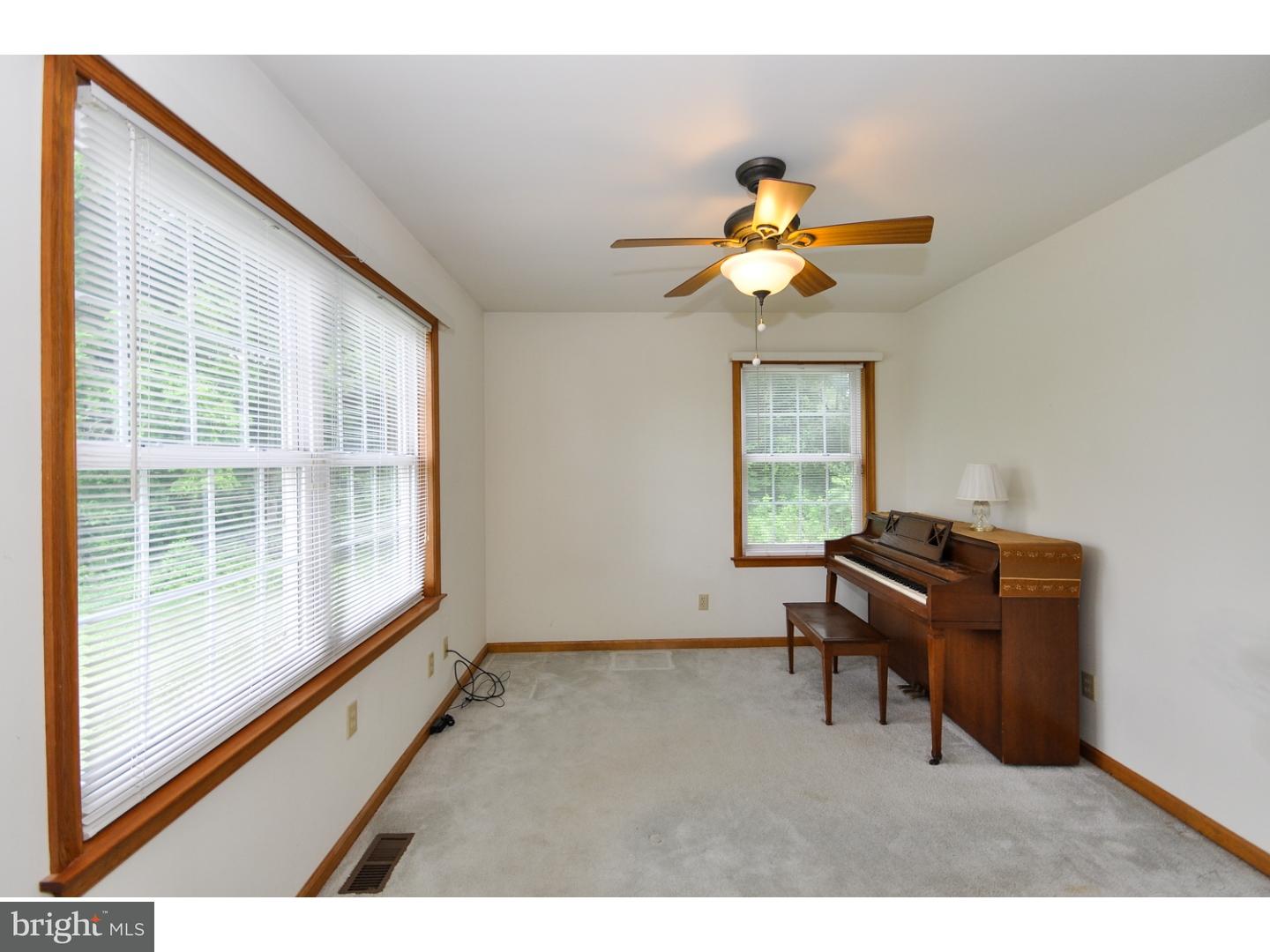 976 Barretts Run Road Bridgeton, NJ 08302 - Photo 12 of 25 Bedroom 2