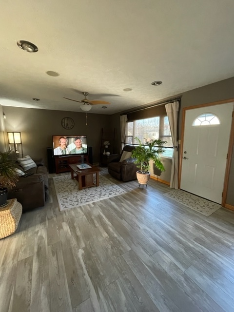 101 Eastman Road Chesterfield, IN 46017 - Photo 8 of 12