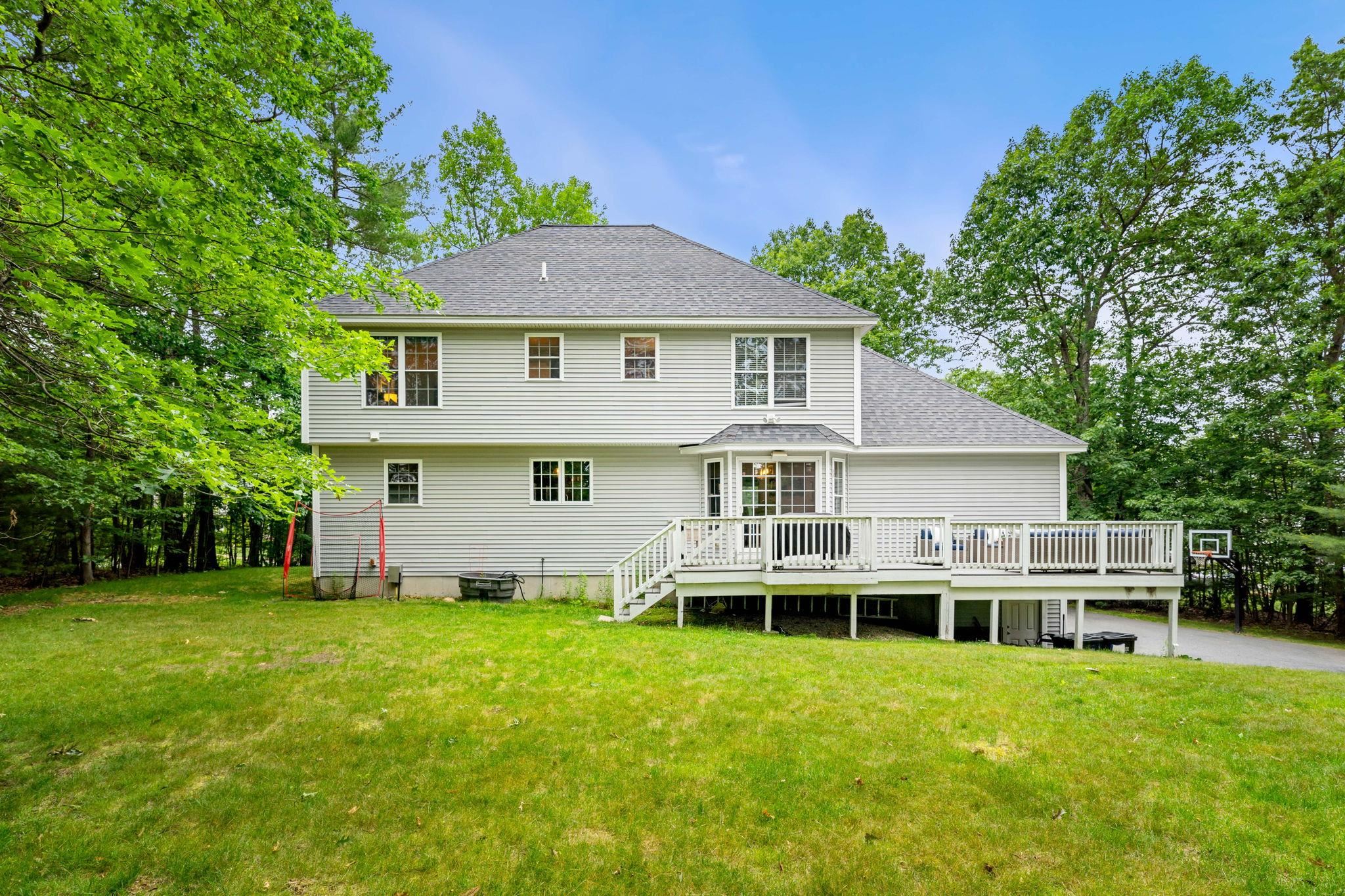 5 Leeds Road Windham, NH 03087 - Photo 46 of 50
