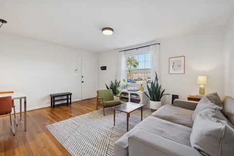 $300,000 | 3308 Long Boulevard, Unit B1, Nashville, TN 37203