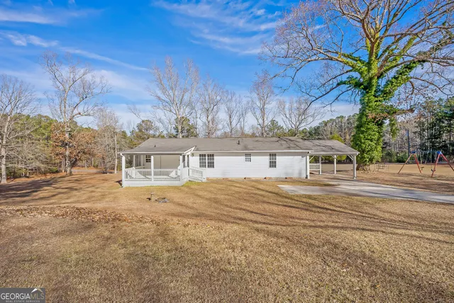 $2,500 | 252 Skyview Road, Senoia, GA 30276