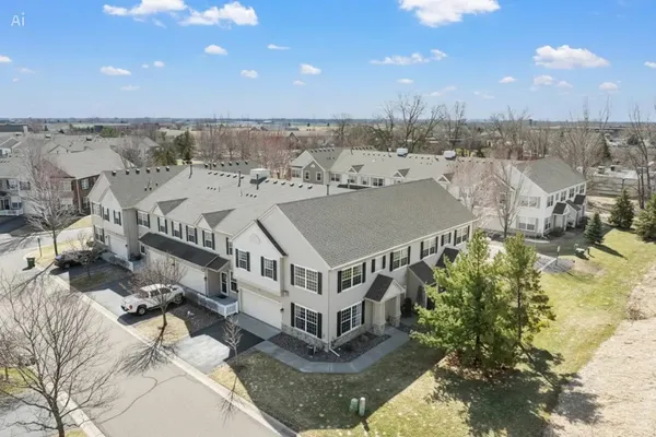 $278,500 | 11122 Aberdeen Street Northeast, Unit H, Blaine, MN 55449