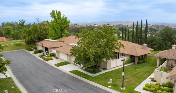 $560,000 | 26172 Rainbow Glen Drive, Newhall, CA 91321