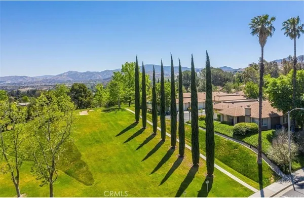 $560,000 | 26172 Rainbow Glen Drive, Newhall, CA 91321