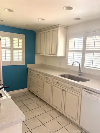 $560,000 | 26172 Rainbow Glen Drive, Newhall, CA 91321