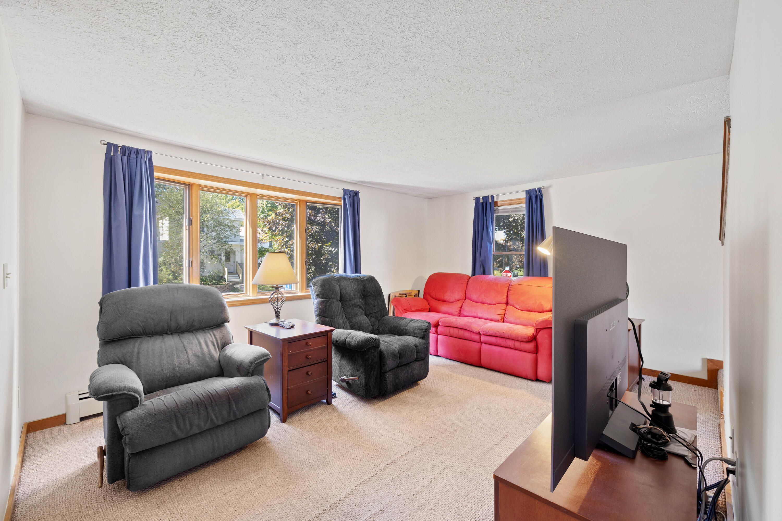 77 Maple Street, Unit 2 Saco, ME 04072 - Photo 13 of 31 Living room