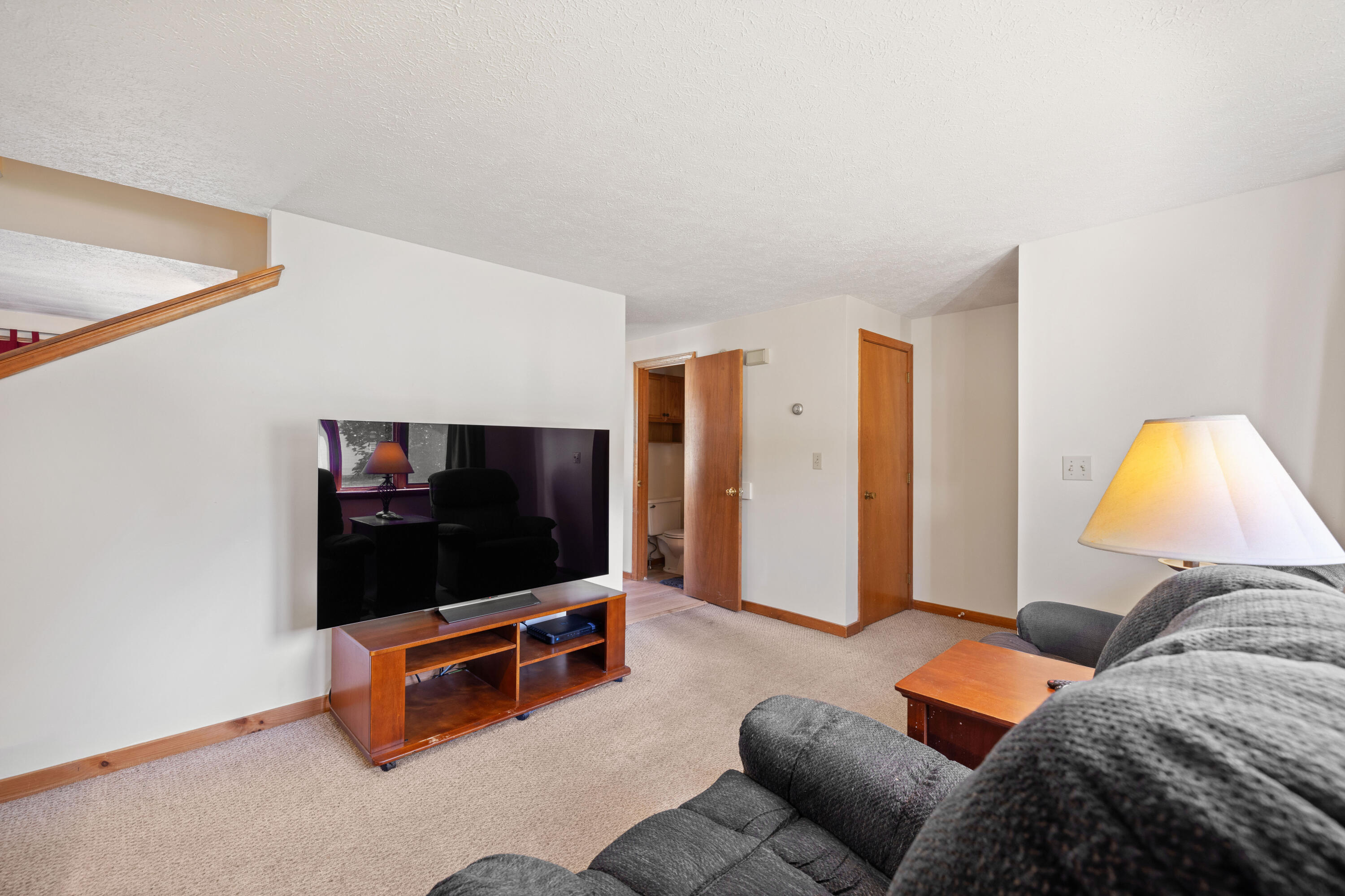 77 Maple Street, Unit 2 Saco, ME 04072 - Photo 17 of 31 Living room