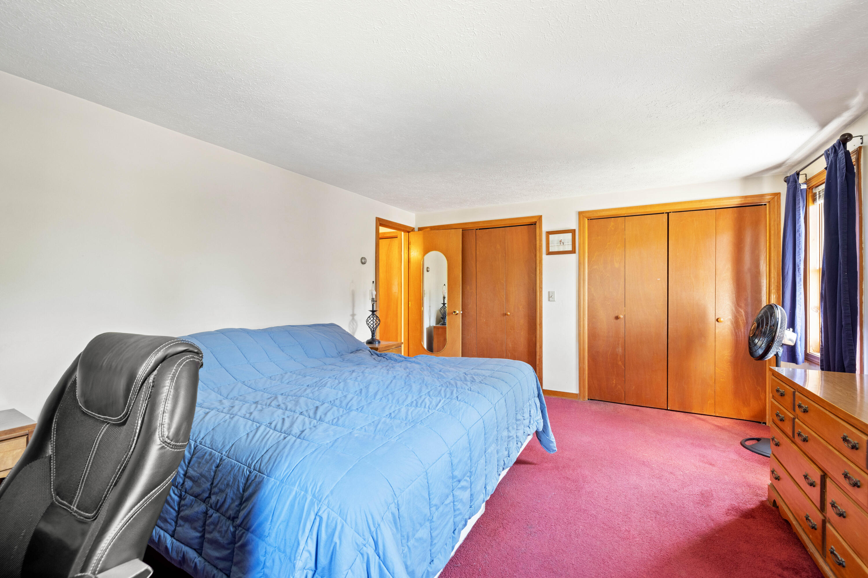 77 Maple Street, Unit 2 Saco, ME 04072 - Photo 22 of 31 Primary bedroom