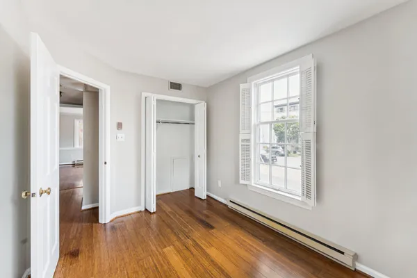 $2,700 | 220 North St Asaph Street, Unit A, Alexandria, VA 22314