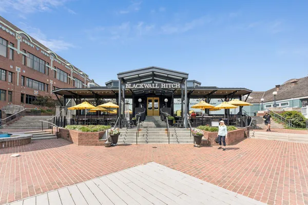 $2,700 | 220 North St Asaph Street, Unit A, Alexandria, VA 22314