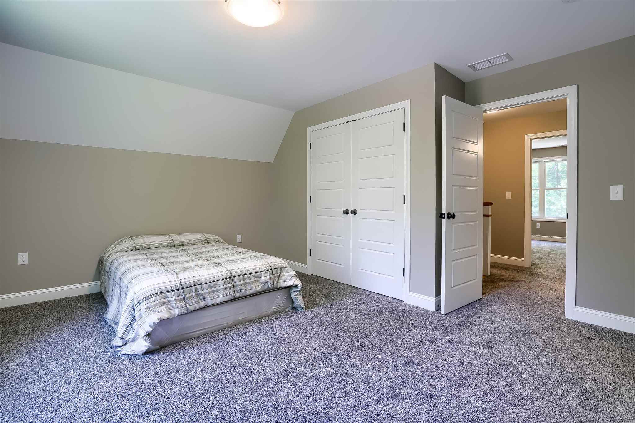 29 3rd Street Windham, NH 03087 - Photo 14 of 25