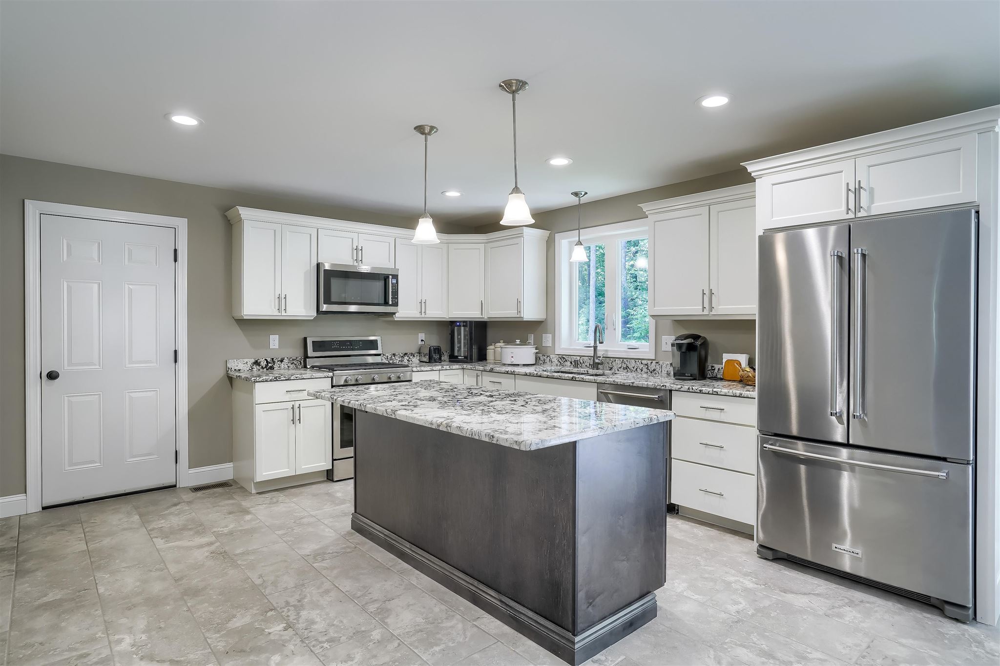 29 3rd Street Windham, NH 03087 - Photo 3 of 25