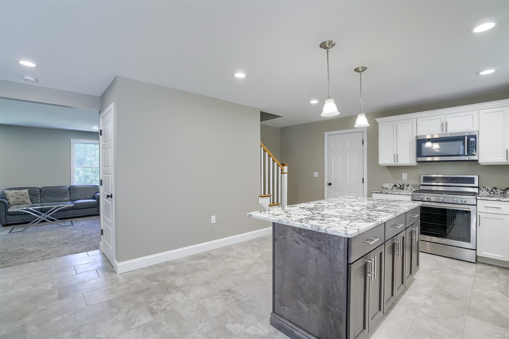 29 3rd Street Windham, NH 03087 - Photo 6 of 25