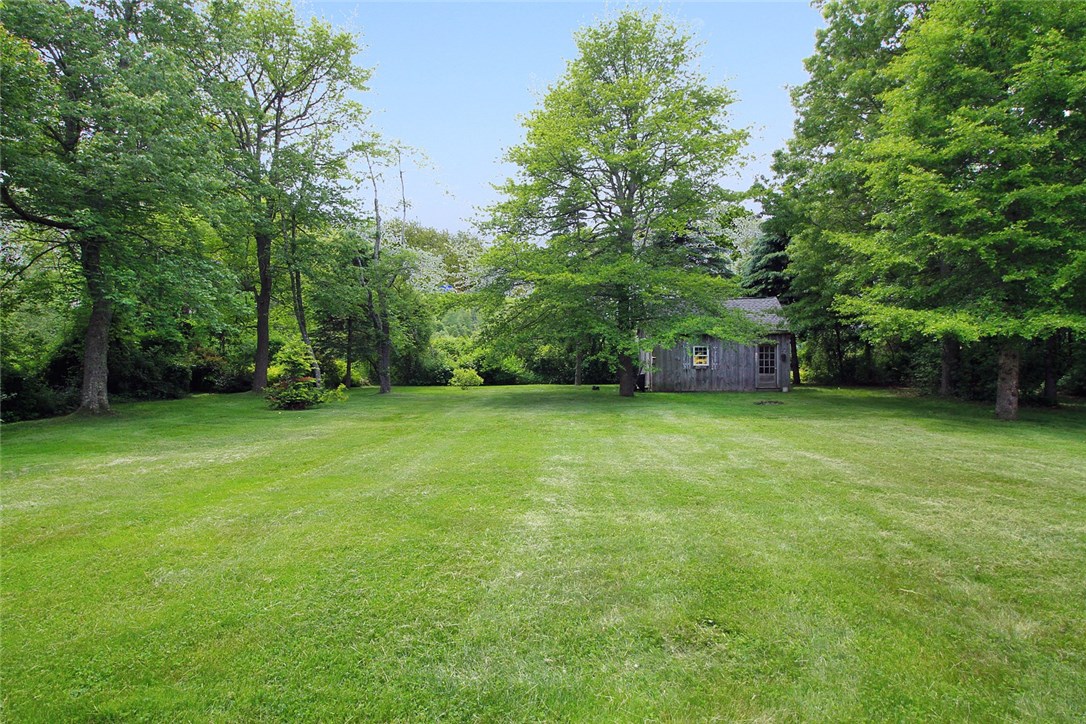 105 Wapping Road Portsmouth, RI 02871 - Photo 14 of 37 Gallery Image 14