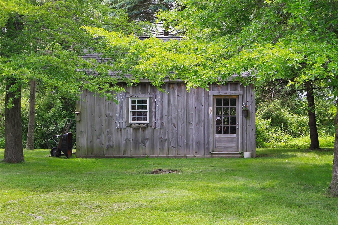 105 Wapping Road Portsmouth, RI 02871 - Photo 15 of 37 Gallery Image 15