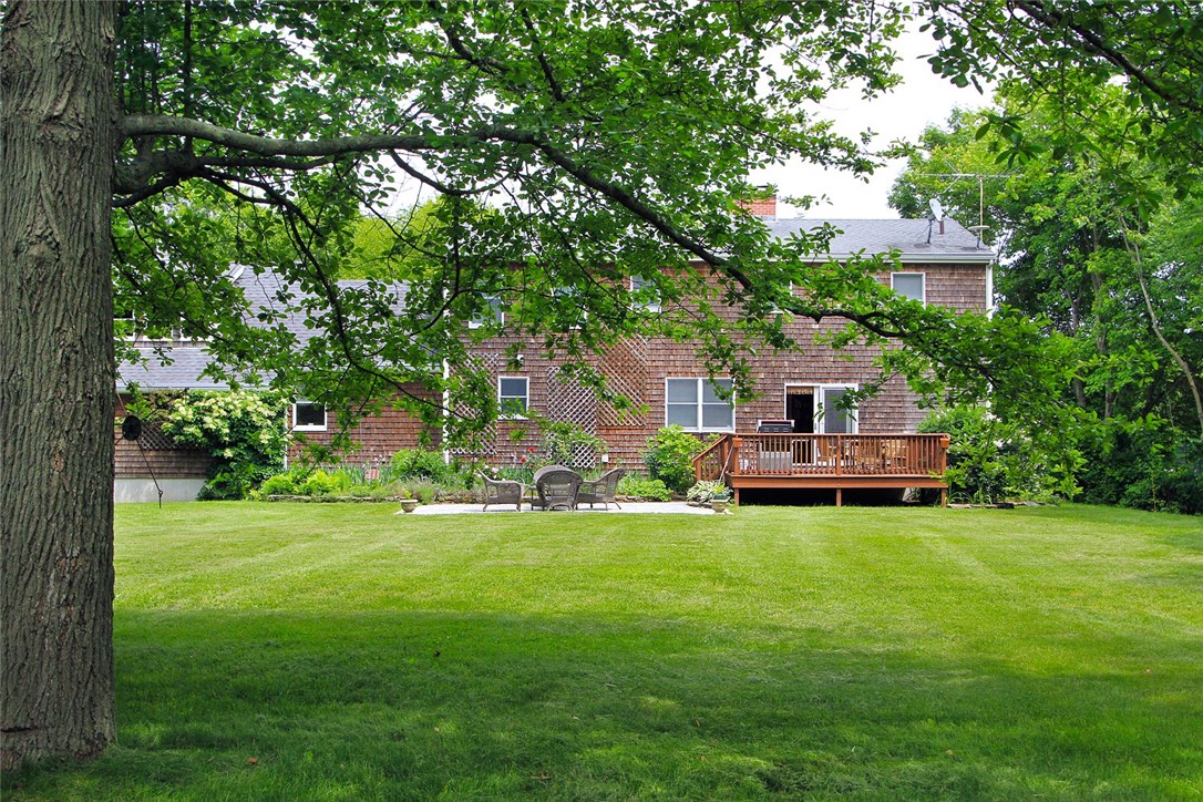105 Wapping Road Portsmouth, RI 02871 - Photo 16 of 37 Gallery Image 16