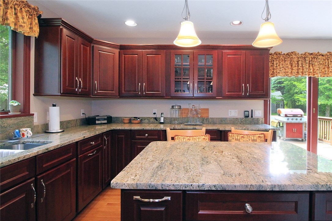 105 Wapping Road Portsmouth, RI 02871 - Photo 19 of 37 Gallery Image 19