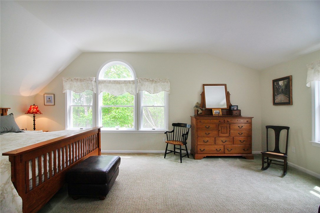 105 Wapping Road Portsmouth, RI 02871 - Photo 31 of 37 Gallery Image 31