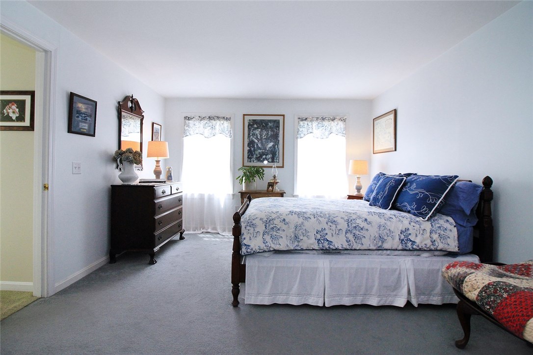 105 Wapping Road Portsmouth, RI 02871 - Photo 34 of 37 Gallery Image 34