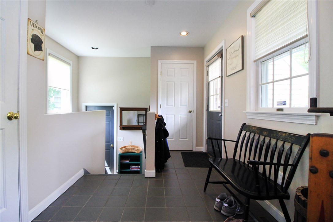 105 Wapping Road Portsmouth, RI 02871 - Photo 36 of 37 Gallery Image 36