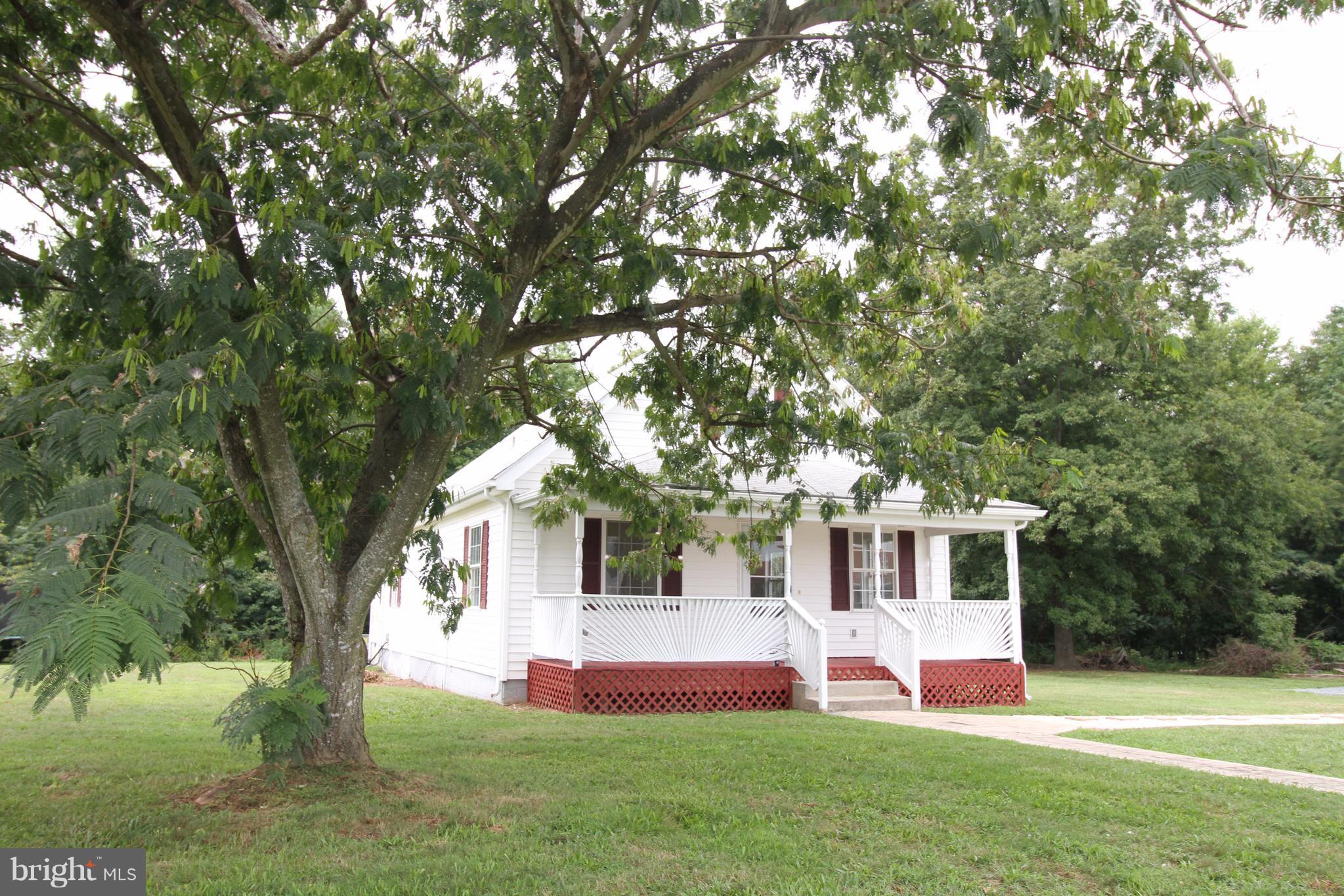 7124 Margo Road Spotsylvania, VA 22551 - Photo 4 of 30 Exterior (Front)