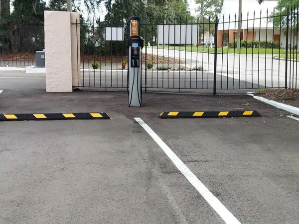 $155,000 | 1776 6th Street Northwest, Unit 305, Winter Haven, FL 33881