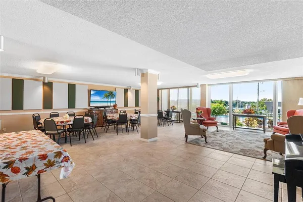 $155,000 | 1776 6th Street Northwest, Unit 305, Winter Haven, FL 33881