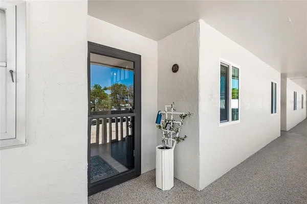 $155,000 | 1776 6th Street Northwest, Unit 305, Winter Haven, FL 33881