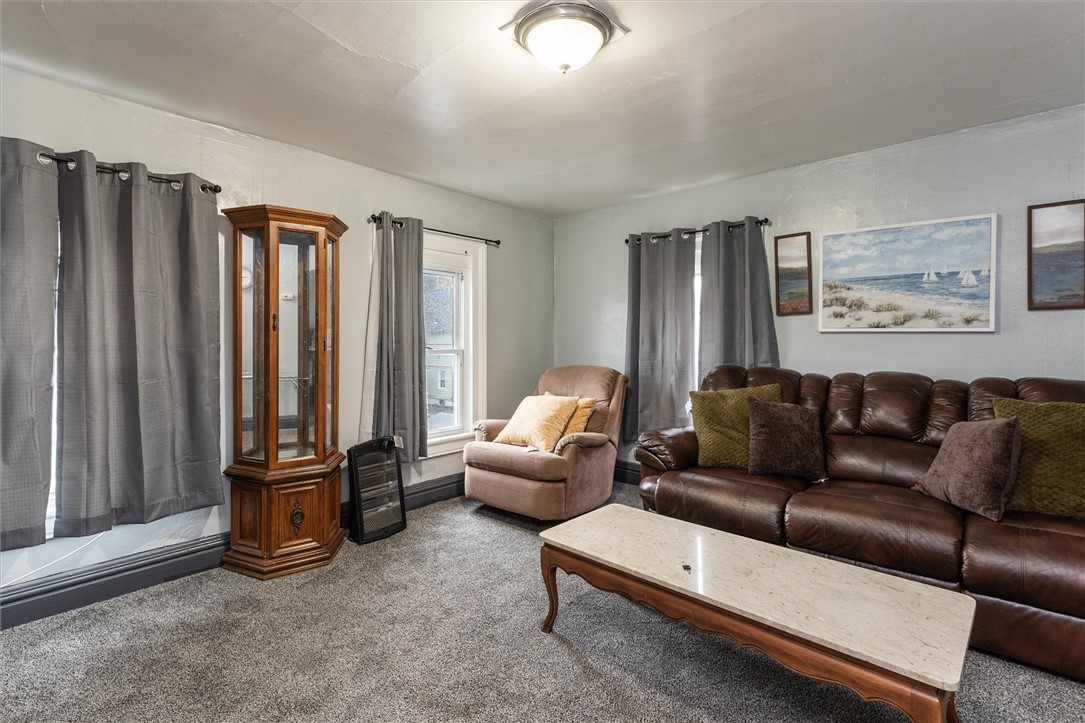 807 Ave D Rochester, NY 14621 - Photo 14 of 24