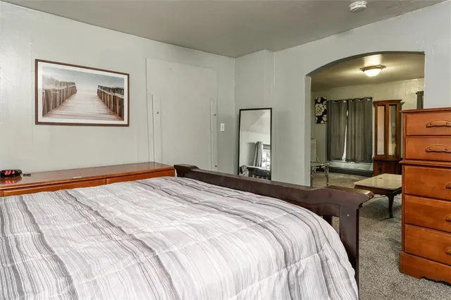 $184,900 | 807 Ave D, Rochester, NY 14621