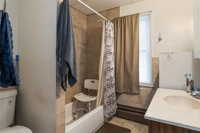 $184,900 | 807 Ave D, Rochester, NY 14621