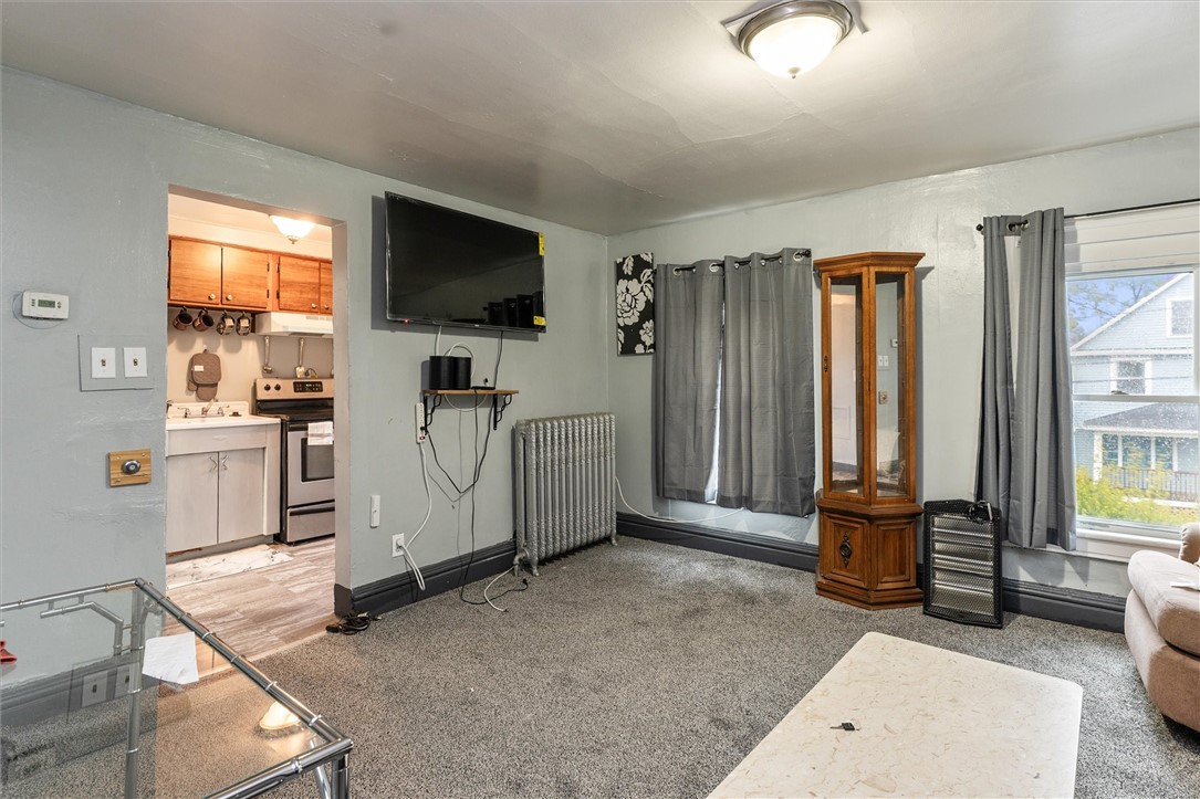 807 Ave D Rochester, NY 14621 - Photo 19 of 24