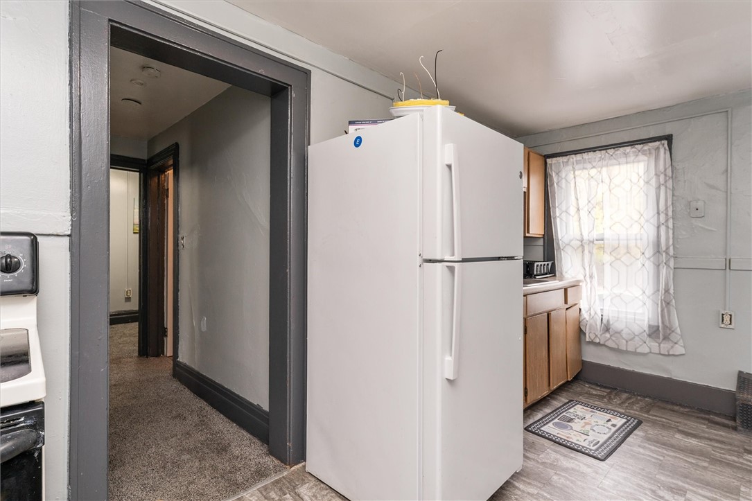 807 Ave D Rochester, NY 14621 - Photo 23 of 24