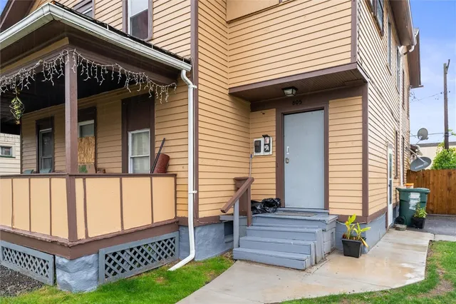 $184,900 | 807 Ave D, Rochester, NY 14621