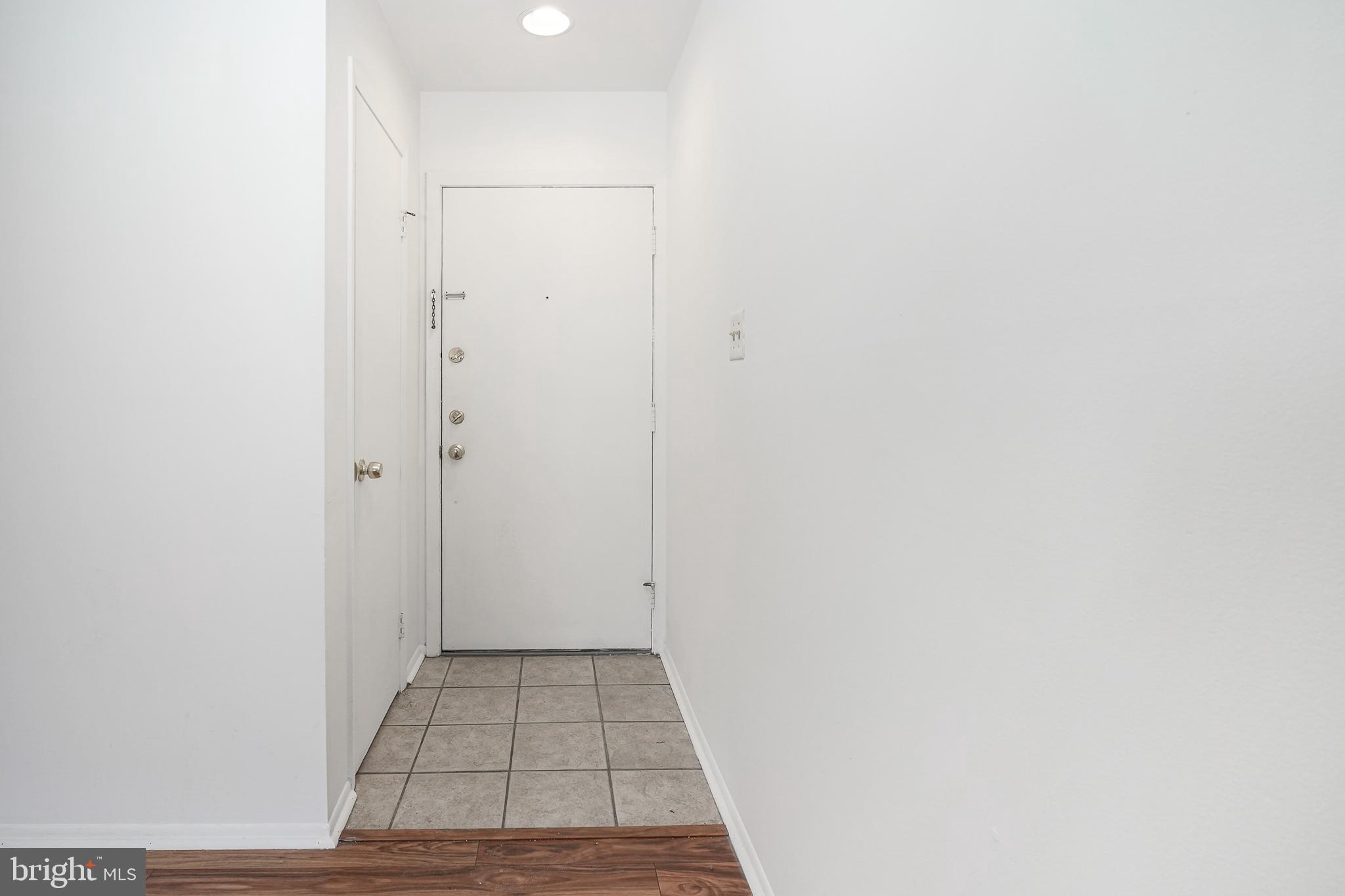 2012 Raven's Row Marlton, NJ 08053 - Photo 2 of 23