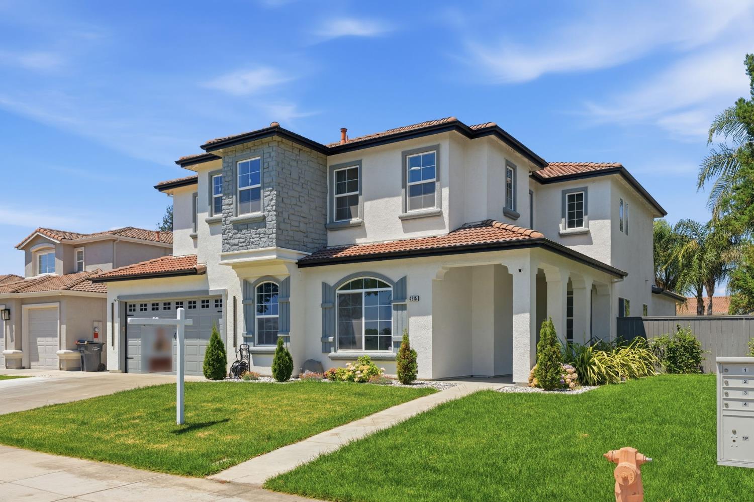 4215 Riopel Avenue Denair, CA 95316 - Photo 4 of 53
