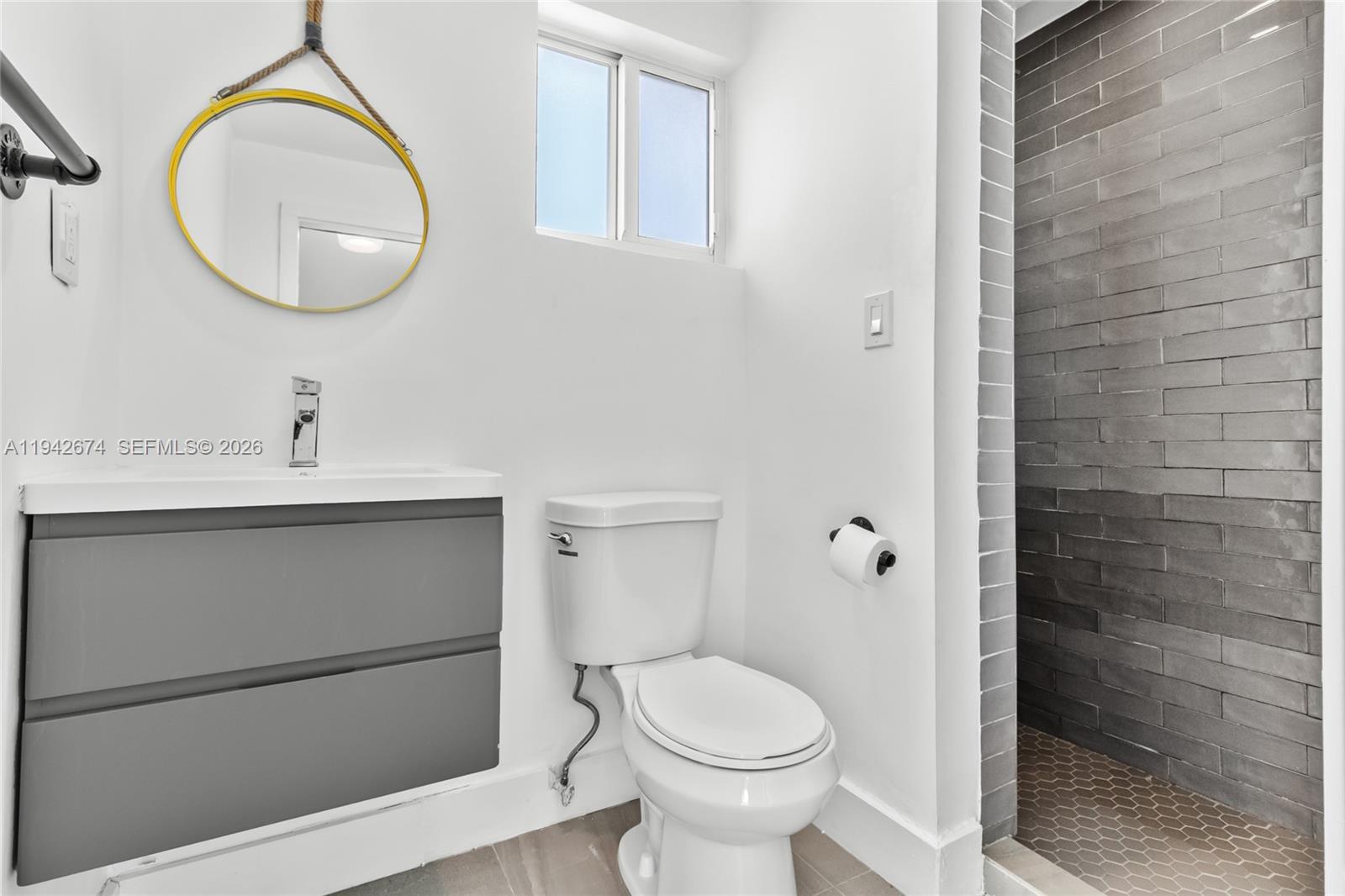 3855 Southwest 1st Street Miami, FL 33134 - Photo 30 of 43