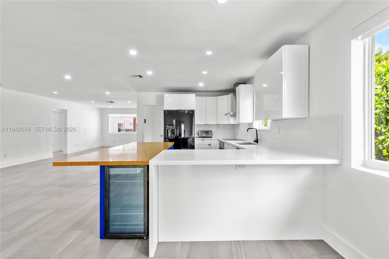 3855 Southwest 1st Street Miami, FL 33134 - Photo 41 of 43