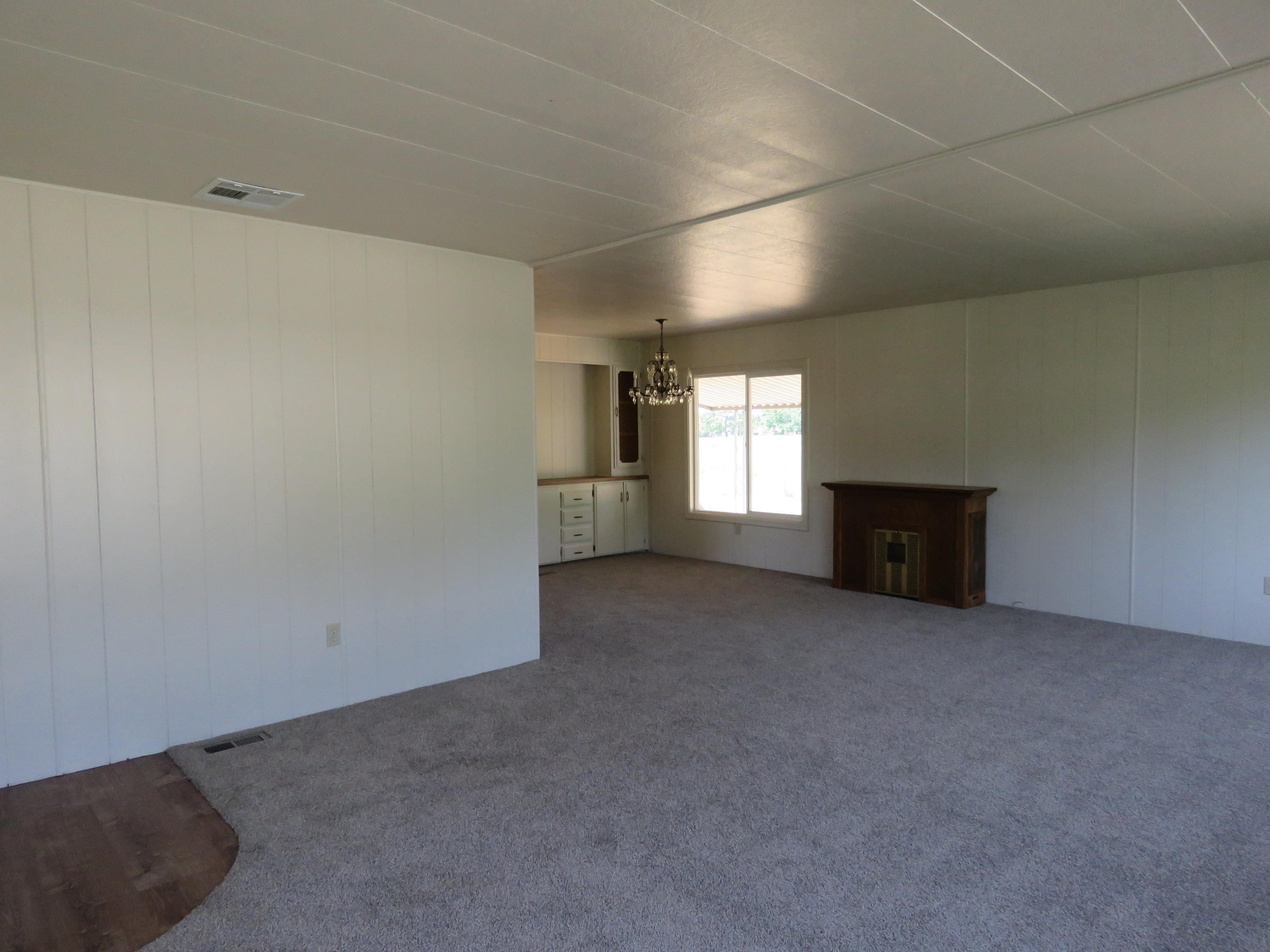 19646 Clover Road Redding, CA 96002 - Photo 8 of 24 Unit 1