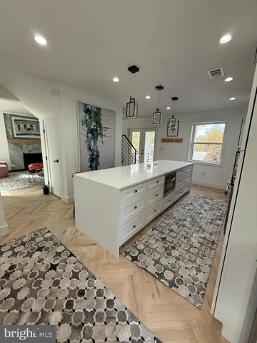 $7,900 | 3323 Carpenter Street Southeast, Washington, DC 20020