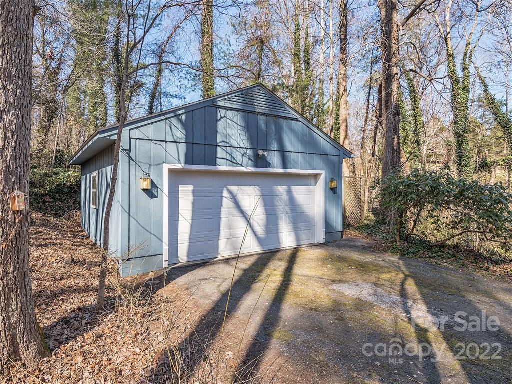 11 Raventree Lane Candler, NC 28715 - Photo 35 of 39 Gallery Image 35