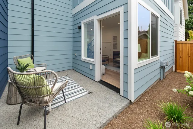 $649,000 | 9218 4th Avenue Northwest, Seattle, WA 98117