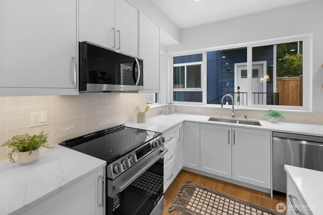 $649,000 | 9218 4th Avenue Northwest, Seattle, WA 98117