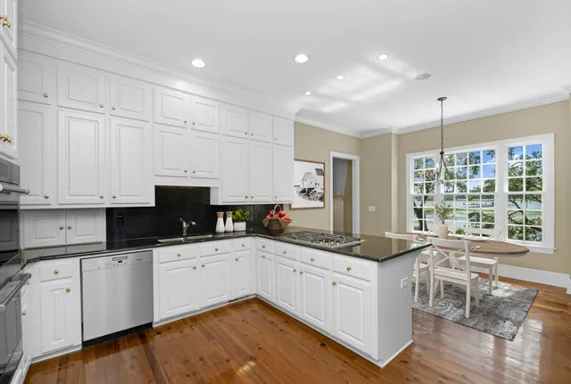 $2,600,000 | 4917 Hideaway Pointe, Hollywood, SC 29449