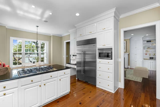 $2,600,000 | 4917 Hideaway Pointe, Hollywood, SC 29449