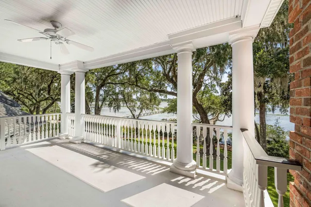 $2,600,000 | 4917 Hideaway Pointe, Hollywood, SC 29449