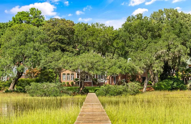 $2,600,000 | 4917 Hideaway Pointe, Hollywood, SC 29449